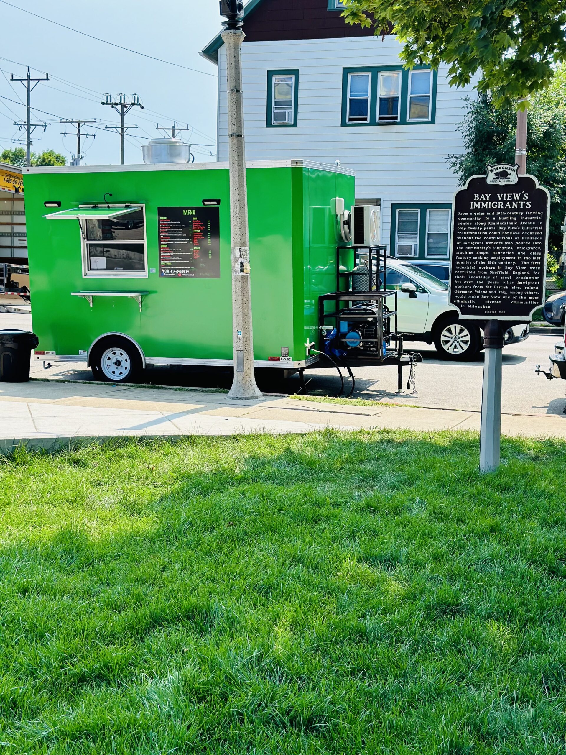 Street Munchies food truck Bay View Milwaukee Dominican food