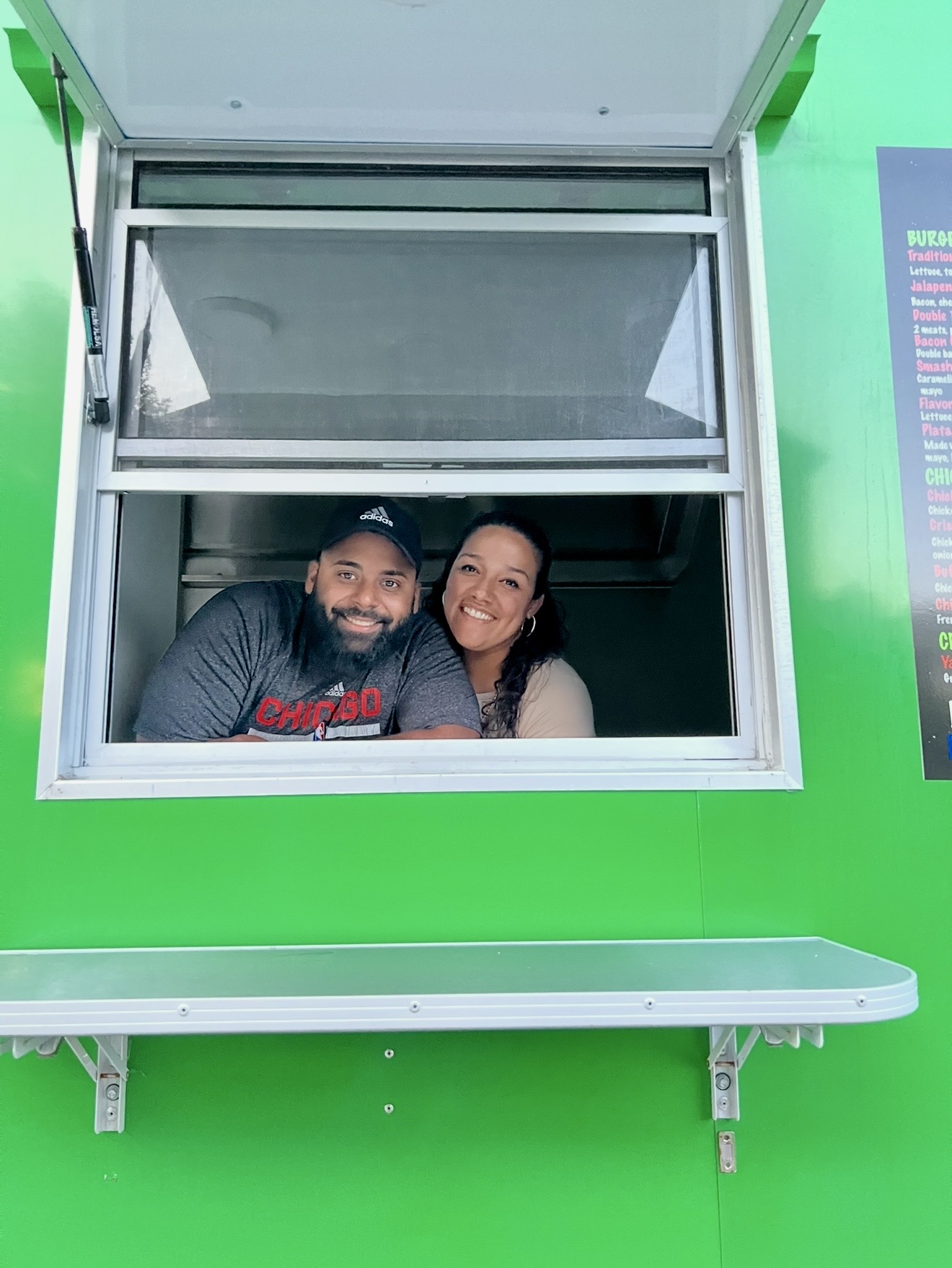 Enmanuel y Kharla Flores — Street Munchies MKE